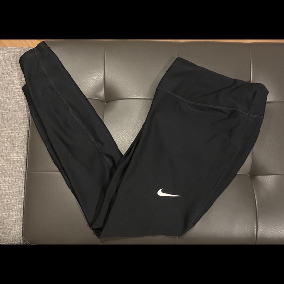 Nike Pants - Nike high-rise Legging